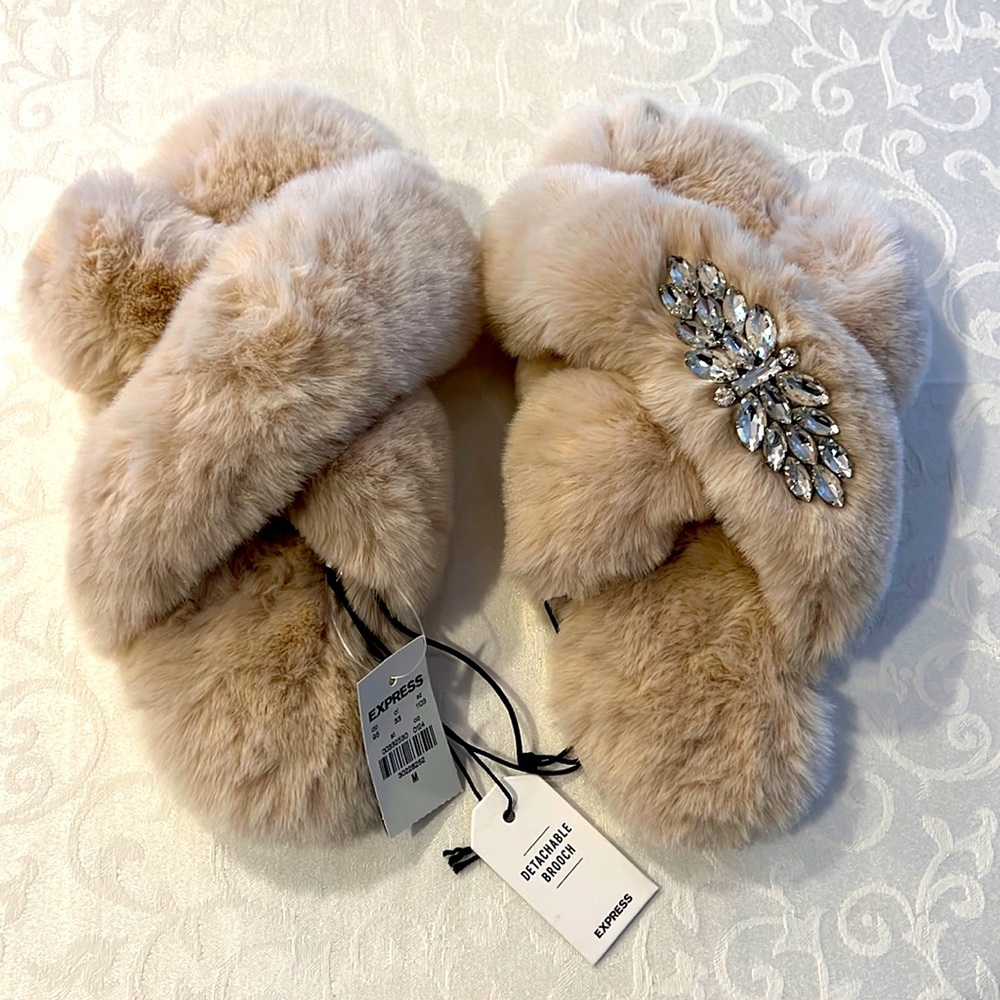 Women’s Express Jeweled Slippers